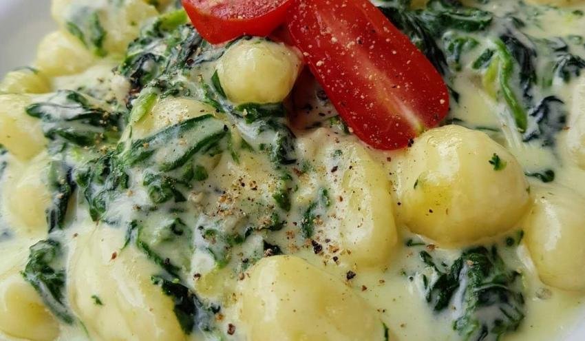 Gnocchi con Gorgonzola e Spinaci
